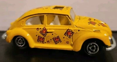 Volkswagen Beetle 1302 vintage Majorette escala amarilla 1:60 Nº203 Foto 1 de 4