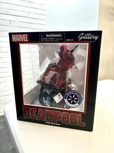 Deadpool PVC Diorama Marvel Diamond Select toys! Walmart Exclusive, brand new! - Picture 1 of 5