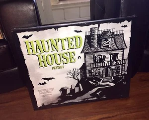 SDCC 2015 Reaction Super7 Haunted House Juego Funko Figura Universal Monsters - Imagen 1 de 10