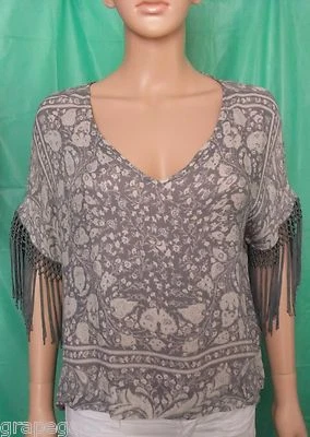 Blusa/Top ECOTÉ Boho-Chic Blanco/Gris Floral Estampado Batik Manga Flecos Cuello en V XS Foto 1 de 4