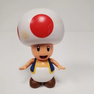 Jakks Pacific World of Nintendo Super Mario RED TOAD 2" Action Figure - Picture 1 of 12
