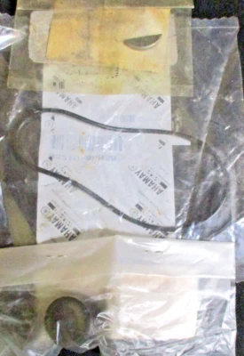 YAMAHA  93210-86M38-O RING* 6E5-44365 Water Seal* 90280-04M05 Woodruff - Image 1 of 3