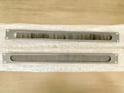 Tripp Lite SR1UBRUSH 1U Rack Brush Panel Cable Pass-Through – Set of 2 – Used VG - Image 1 of 3