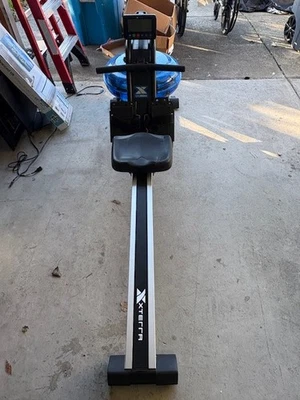 Máquina de hileras de agua Exterra ERG 600W. Apenas usado. Sin manchas. Foto 1 de 4