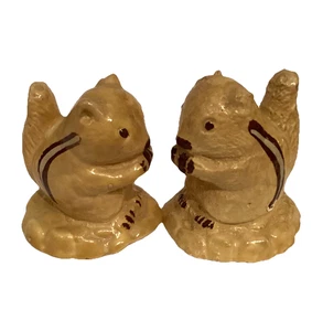 VINTAGE CHIPMUNK SALT AND PEPPER SHAKERS - Picture 1 of 11