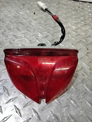 2011-2023 SUZUKI GSXR 750 600 OEM ЗАДНИЙ ФОНАРЬ С КРОНШТЕЙНОМ - Изображение 1 из 4