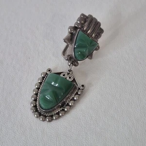 Vtg Mexican Sterling Silver Green Carved Stone Single Dangle Earring Tribal Mask - Picture 1 of 5