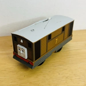 Toby Train Thomas & Friends Trackmaster Giocattolo Motorizzato Mattel 2009 - Foto 1 di 5