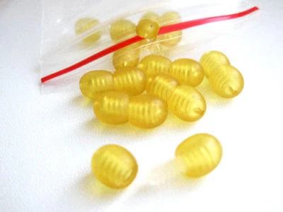 10 JEWELRY PLASTIC SCREW CLASPS - Image 1 of 3