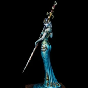 1/24 75 mm Harz Modellfigur GK Lady of the Lake weiblich Vampir Fantasie Thema - Bild 1 von 4
