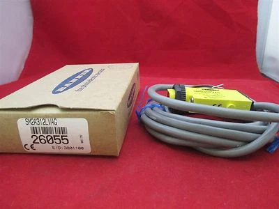 Banner SM2A312LVAG 26055 Sensor new - Image 1 of 4