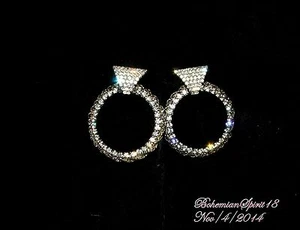 VINTAGE ESTATE RETRO HIGH END LONG CLEAR RHINESTONE HOOP PIERCED EARRINGS - Picture 1 of 5