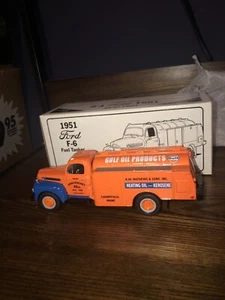 1551 Ford F-6 Fule Tanker, Gulf, Stocker 18-64 [lot#85] - Picture 1 of 5