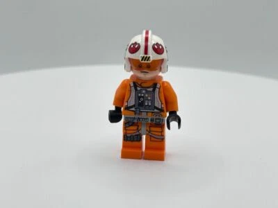 LEGO Star Wars Luke Skywalker Pilot Minifigure - sw0952 - Set 75218 - Image 1 of 4