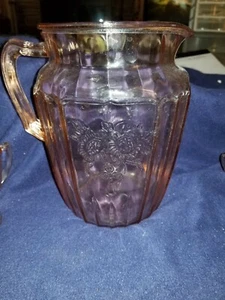 Anchor Hocking MAYFAIR/OPEN ROSE PINK *8 1/2" 80 oz WATER PITCHER* - Picture 1 of 7