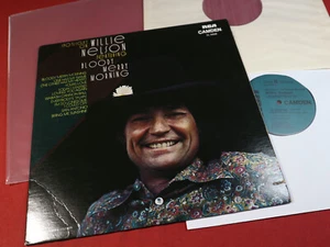 Willie Nelson SPOTLIGHT ON LP RCA Camden CL 50038 Canada 1974 sehr gut - Picture 1 of 3