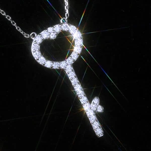 30 mm Schlüsselform CZ Anhänger Damen Weißgold gefüllt weibliche Verlobung Halskette - Bild 1 von 5
