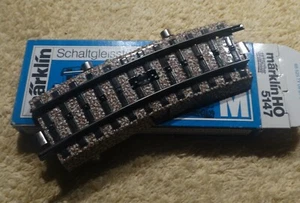 Märklin  5147   (Spur H0)   Schaltgleis  gebogen  für M-Gleis + OVP - Angebot 3 - Bild 1 von 4