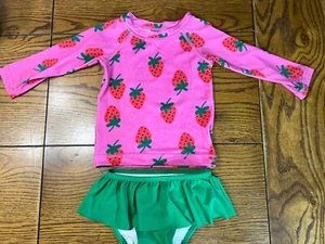 Hanna Andersson Strawberry Rash Guard Skirt Tankini Swimsuit Size 80 / 24 months - Picture 1 of 6