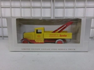SPECCAST - VINTAGE STEEL - SHELL TOW TRUCK - PRE OWNED - #OS - Picture 1 of 6