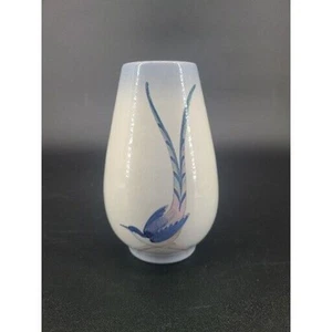 Jarrón vintage Royal Jubilee Holland pájaro azul pintado a mano - Imagen 1 de 5