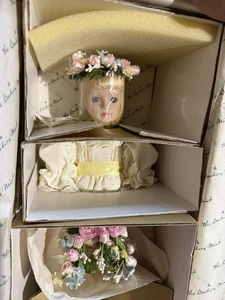 Muñeca de porcelana Danbury para boda de princesa Diana niña flor - Imagen 1 de 5