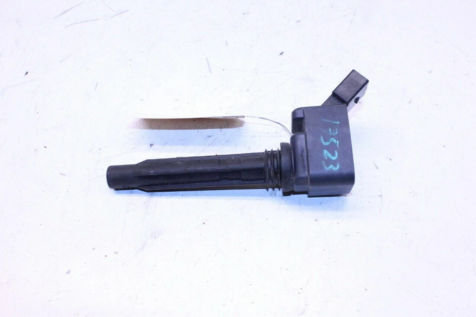 Volkswagen Golf GTI 2010 base 2 puertas Hb 2,0 bobina de encendido OEM usado Foto 1 de 3