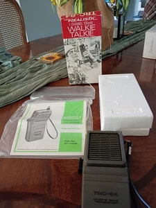 Realistic TRC-84 Handheld Walkie Talkie 1 Channel Vintage - Picture 1 of 13