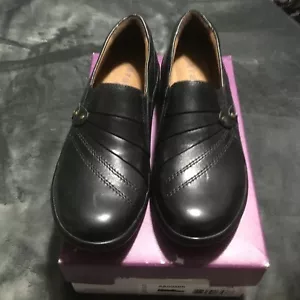 Aravon Danielle Damen Slipper schwarze Halbschuhe flache Lederschuhe US7 neu im Karton - Bild 1 von 11