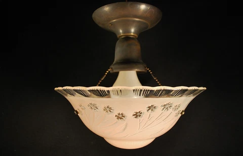 VINTAGE ANTIQUE ART DECO  3 HOLE GLASS CEILING LIGHT FIXTURE / COMPLETE Cover