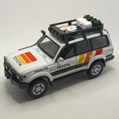 Toyota Land Cruiser 80 scala 1:24. Nuova. - Immagine 1 di 4
