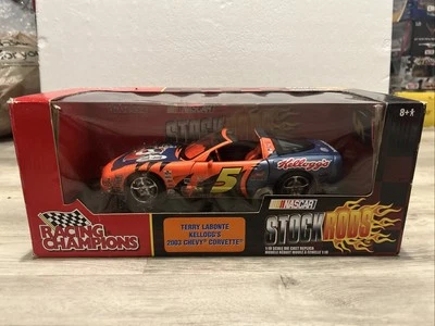 Chevrolet Corvette 2003 1:18 - Terry Labonte #5 - Nascar - Kellogg’s / ¿Tienes leche? Foto 1 de 4