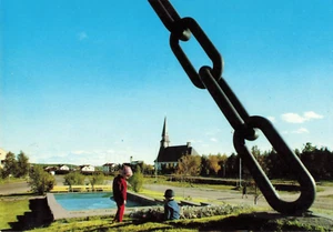 Postcard Finland Rovaniemi Church and Monument to Swedish Volunteers - Picture 1 of 2