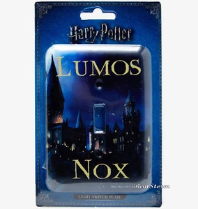 Harry Potter Hogwarts Lumos Nox Interruptor de Luz Única Placa Cubierta Nuevo en Paquete - Imagen 1 de 1