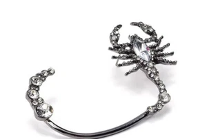 Crystal Scorpion ear climber - Picture 1 of 2