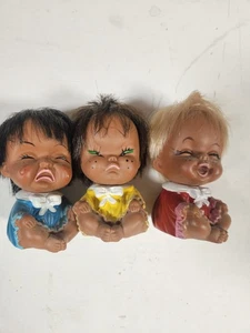 3 muñecas vintage de goma Moody Cutie de los años 60 llorando felizmente tristes hechas en Japón - Imagen 1 de 5