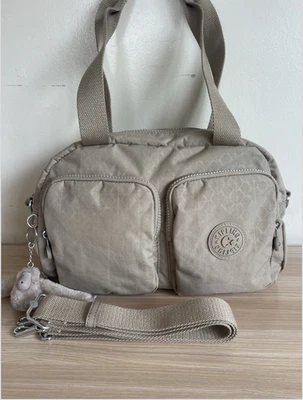Kipling Coole Defea Hand Schultertasche Crossbody In Beige Signature Neu - Bild 1 von 4