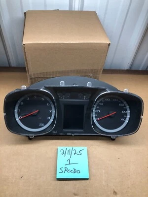 2013-2017 Gmc Terrain Speedometer Instrument Cluster Gauges 22956686 - Image 1 of 4