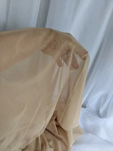 Power mesh Nude fabric 60" stretch 4 ways, light, breathable. Free swatches - Picture 1 of 3