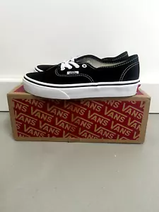 Kids Vans Classic Authentic Trainers/Shoes. Black/White. UK 2 / EU 33. RRP £37 - Picture 1 of 8