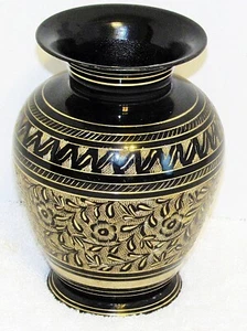 Vintage Messing Gold Schwarz Delfig Vase Hand Geätzt Floral 5,5" - Bild 1 von 4