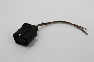Skoda Scala NW 2 Pin Wiring Connector and Short Length of Wire 1J0973722