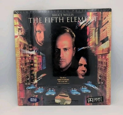 The Fifth Element Laserdisc (1997, Deluxe Widescreen Edition) NEW SEALED - Image 1 of 4