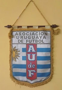 Original Exchange Pennant – Uruguay National Football Team 1966 / 1970 - Picture 1 of 8