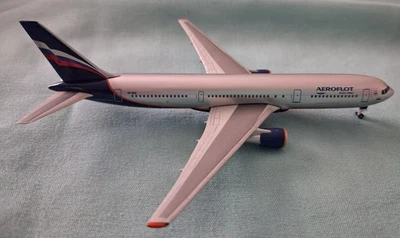 Aeroflot - Modellino Boeing 767-300 Herpa 1:500 - Immagine 1 di 4