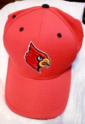 Men's Adidas Red Louisville Cardinals On-Field Baseball Fitted Hat Size 8 - Image 1 of 4