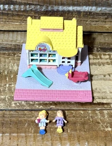Vintage 1993 Polly Pocket Bluebird Toy Shop Pollyville Complete - Picture 1 of 10