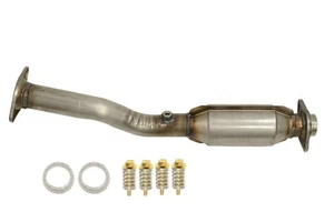 Rear Catalytic Converter For 2017-2018 Nissan Sentra 1.8L L4 GAS DOHC - Picture 1 of 4
