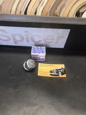 1963 1964 1965 1966 Chevrolet turn signal flasher - Image 1 of 4