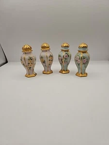 2 Set Of Vtg Hand Painted Salt And Pepper Shakers With Cork- Blue And Pale Pink - Picture 1 of 15